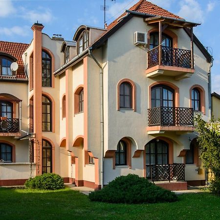 Apartmán Mi12 Eger Exteriér fotografie