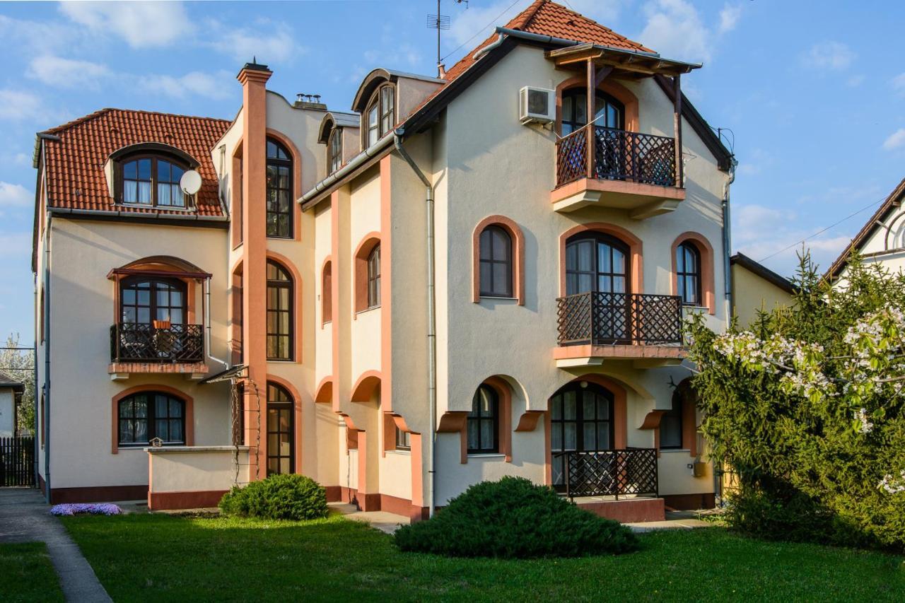 Apartmán Mi12 Eger Exteriér fotografie