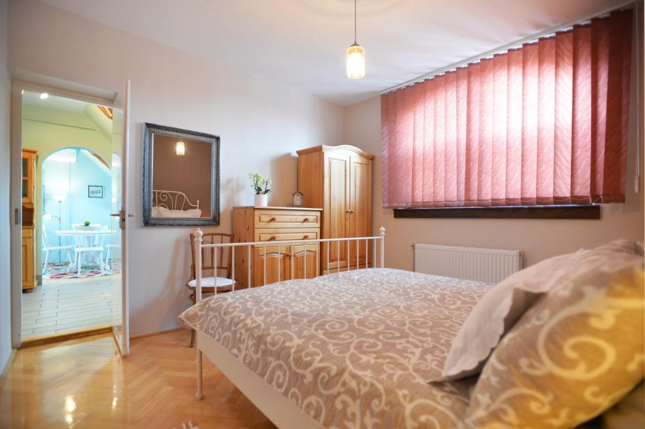 Apartmán Mi12 Eger Exteriér fotografie